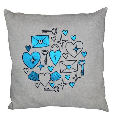 Декоративна подушка з вишивкою "Love" (бежевий+блакитний)